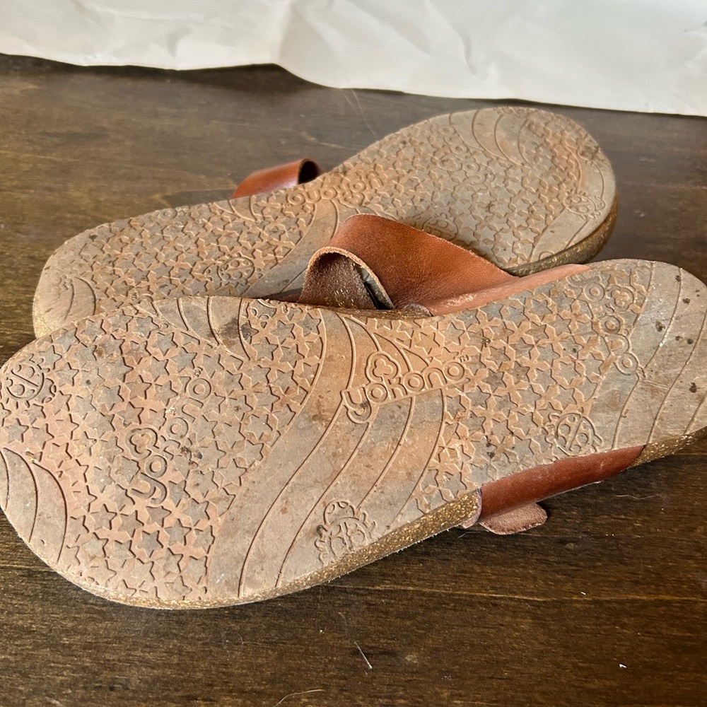Yokono leather sandal sz 7.5 - Picture 5 of 11